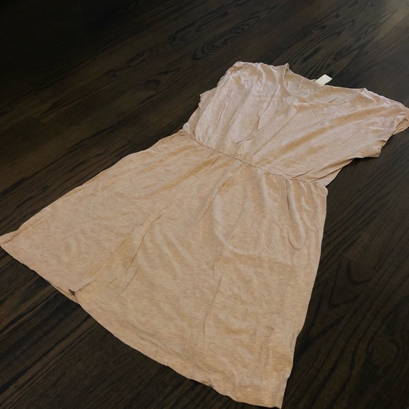 H&M pink tee shirt dress - Picture 5 of 8